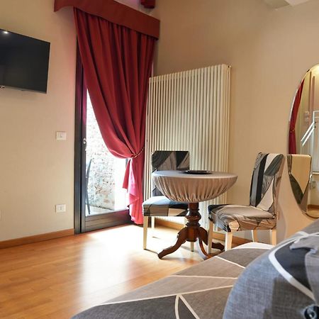 Honey Rooms Ferrara Zewnętrze zdjęcie