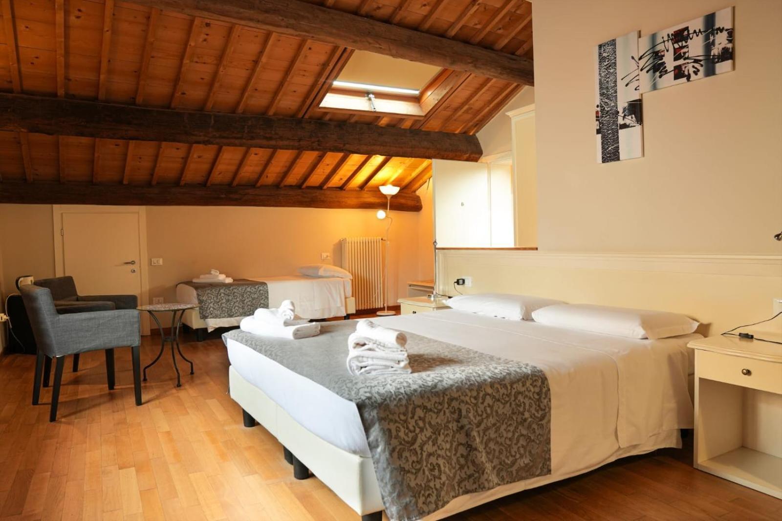 Honey Rooms Ferrara Zewnętrze zdjęcie